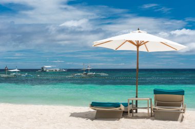 Tropical beach background from Alona Beach at Panglao Bohol isla clipart