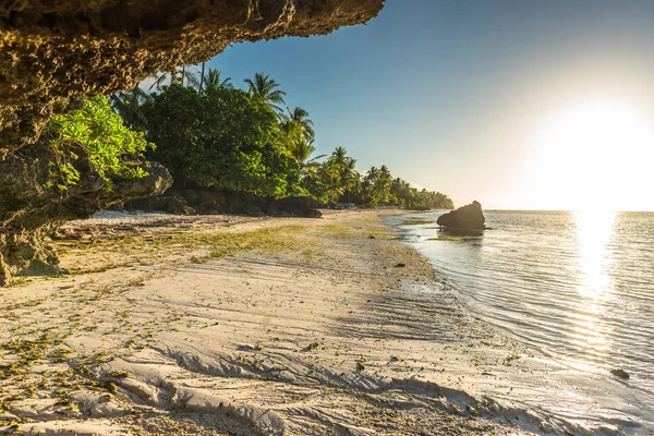 Napkelte megtekintése az Anda fehér Long Beach-: Bohol sziget Phi — Stock Fotó