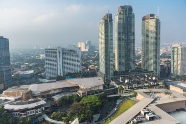 Fort Santiago ve Binalar Pasay Nehri, Intramuros, Manila, Filipinler boyunca görünümünü.