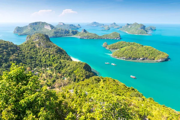 Vista dal punto di vista più alto del parco marino nazionale angthong nea — Foto Stock
