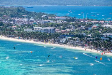 Bulabog beach, ki için en çok aranan lekelerin görünümünü