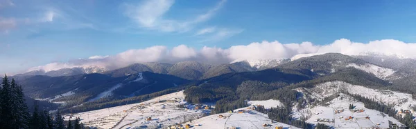 Panorama mountain slope — Stock Photo, Image