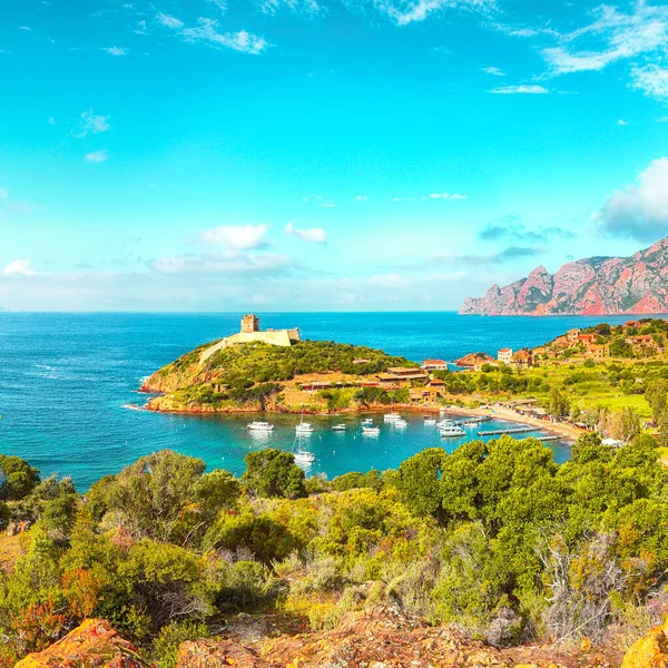 斯坎朵拉自然保护区的吉罗拉塔湾 只有步行或乘船才能通过汽车到达那里 Gulf Girolata Corse Sud Corsica France Europe — 图库照片