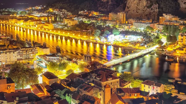 Nádherný Letecký Panoramatický Výhled Staré Město Omiš Řeku Cetinu Hory — Stock fotografie