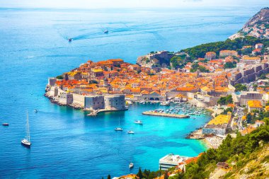 Güneşli bir günde eski Dubrovnik kasabasının hava panoramik manzarası. Konum: Dubrovnik, Dalmaçya, Hırvatistan, Avrupa