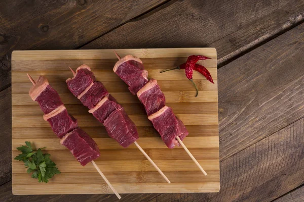 Carne de bovino crua — Fotografia de Stock