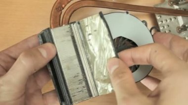 Dizüstü toz temizleme soğutma fan açma