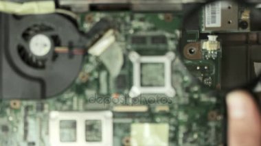 Şerit kablo dizüstü anakart ayıklamak