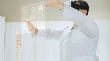 Doktor hasta sanal kart sanal gerçeklik bardaklarda bakar