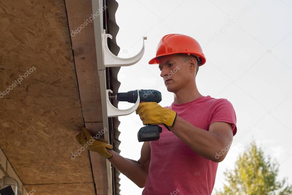 Installation of gutter system