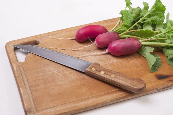 Radish and knife — Stock Photo, Image