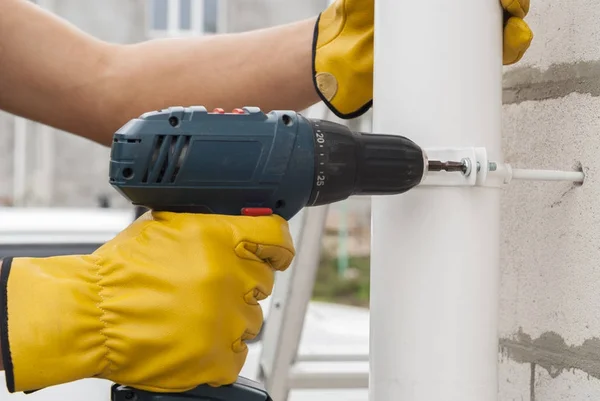 Gutter installationssystemet — Stockfoto