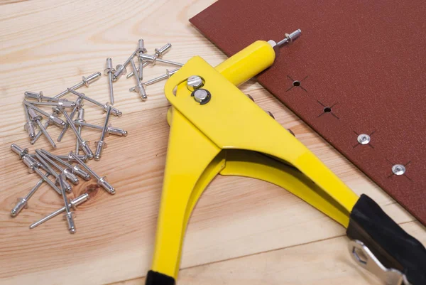 Hand rivet gun — Stock Photo, Image