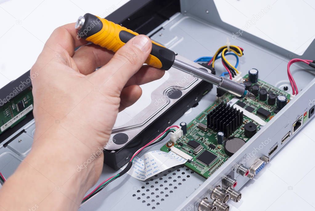 electronic equipment repair
