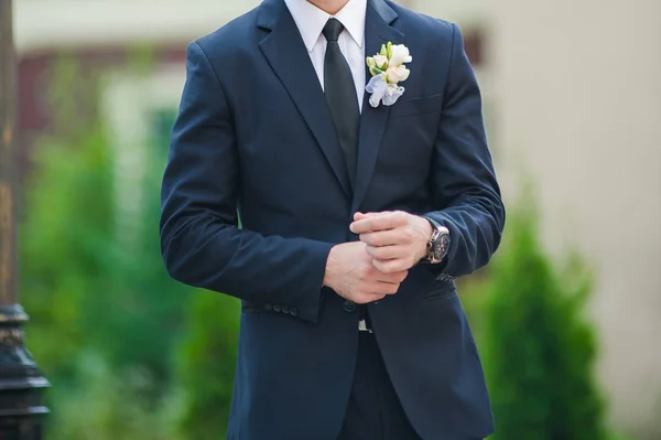 Estilo novio. Gran día de la boda — Foto de Stock