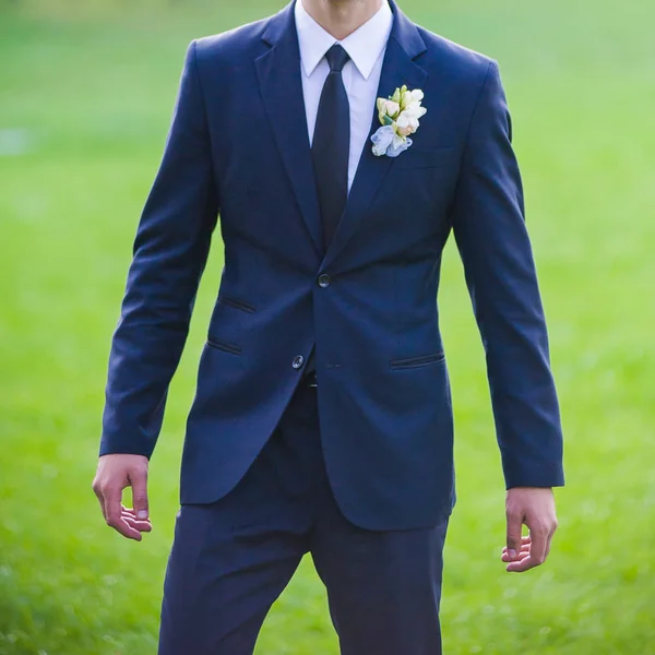 Estilo novio. Gran día de la boda — Foto de Stock