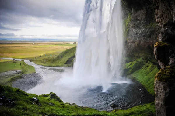 İzlanda, ülkeler geysers, volkanlar, buzullar, şelaleler, güzel manzara termal yaylar