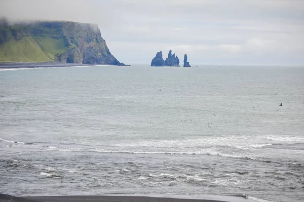 İzlanda, ülkeler geysers, volkanlar, buzullar, şelaleler, güzel manzara termal yaylar