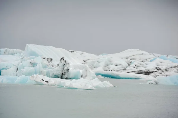 Eisgletscher schmelzen, globale Erwärmung — Stockfoto