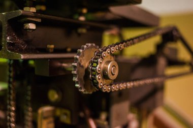 zincir ve dişliler. mekanik