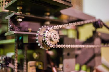 zincir ve dişliler. mekanik