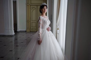 Güzel sevimli gelin portresi