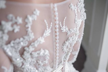 Sevimli gelin gelinlik güzel portresi. Sabah gelin