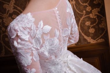 Beyaz iç güzel gelin