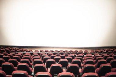 Sinema salonu. İçeri gir. Model yap. Sinema sabah sunumundan önce