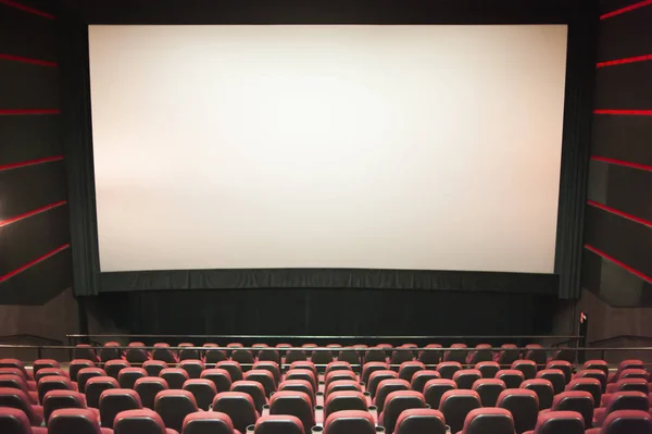 映画館だ中にモックアップ 朝の上映前の映画館 — ストック写真
