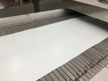 Endüstriyel amaçların boyaları için endüstride boya üretimi