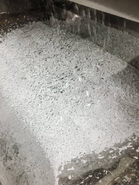 Endüstriyel amaçların boyaları için endüstride boya üretimi