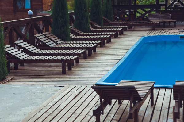 Pequena Piscina Para Relaxar Resort Montanha — Fotografia de Stock