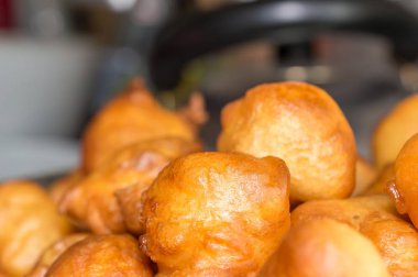 Küçük ev yapımı çörek parti arka planı için