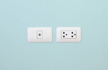 Mavi duvar elektronik Tak ve televizyon kablo çıkış