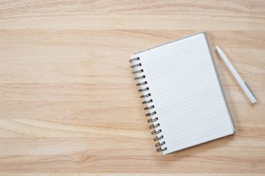 Ofis malzemeleri, COVID-19 Coronavirus karantina konsepti, iş motivasyonu fikirleri, evden çalışma..,