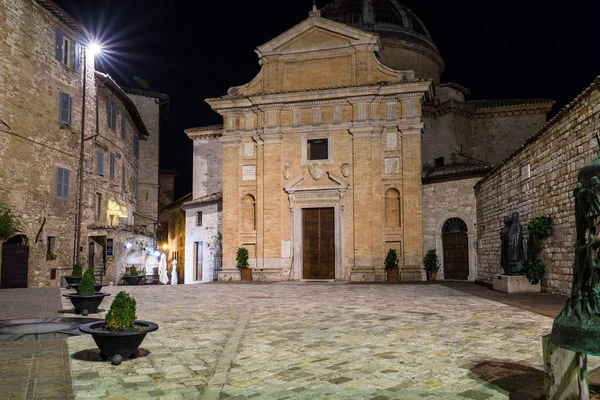 Chiesa Nuova gece görünümü — Stok fotoğraf