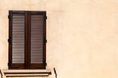 Ortaçağ Duvar pencere