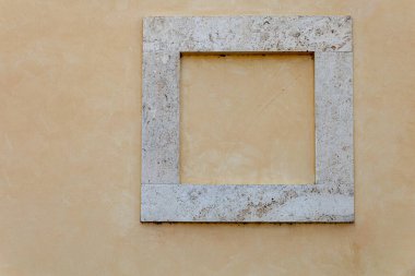 cephelerde pencereler