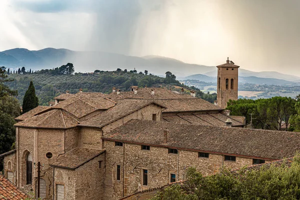 Gubbio, Itália. Vista da cidade velha — Fotografia de Stock