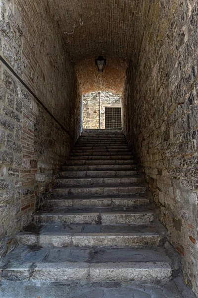 Le bellissime strade medievali — Foto Stock