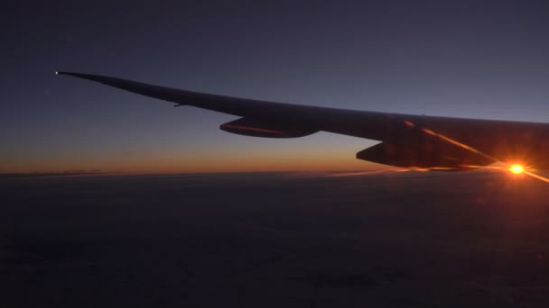 Lever de soleil dans l'avion — Video