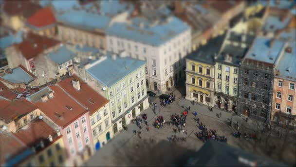 Вид с воздуха на улицы Львова — стоковое видео