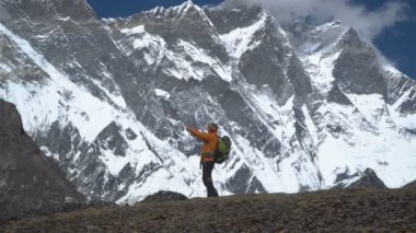 Himalayalar turizm bir fotoğraf yapar