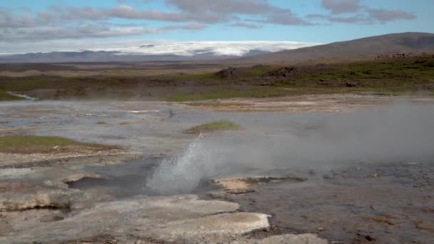 Hveravellir geotermal area — Stock Video