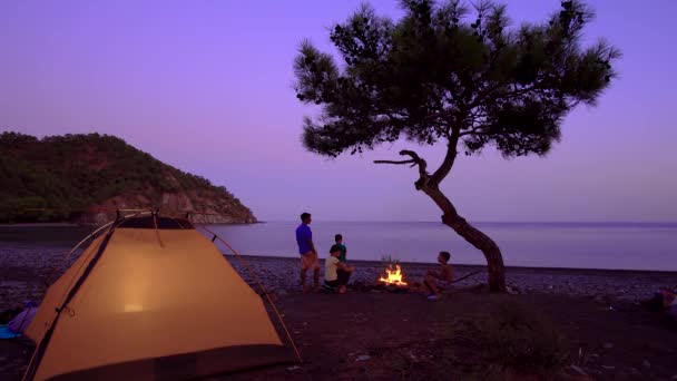 Acampamento Turístico no Mediterrâneo — Vídeo de Stock