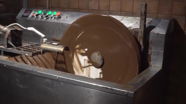 Tienda de fábrica de chocolate casera — Vídeo de stock