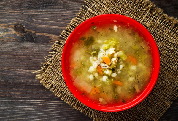 Turşu çorba .sağlıklı çorba .soup Üstten Görünüm 