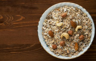   fındık ile müsli (fındık, Cashews, badem). bir Woo üzerinde müsli