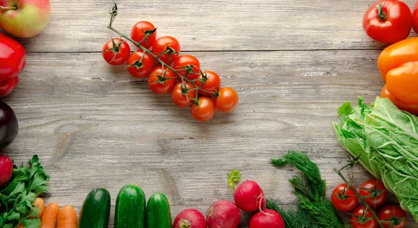 Verduras frescas. Fondo de verduras de colores. Vegeta saludable — Foto de Stock